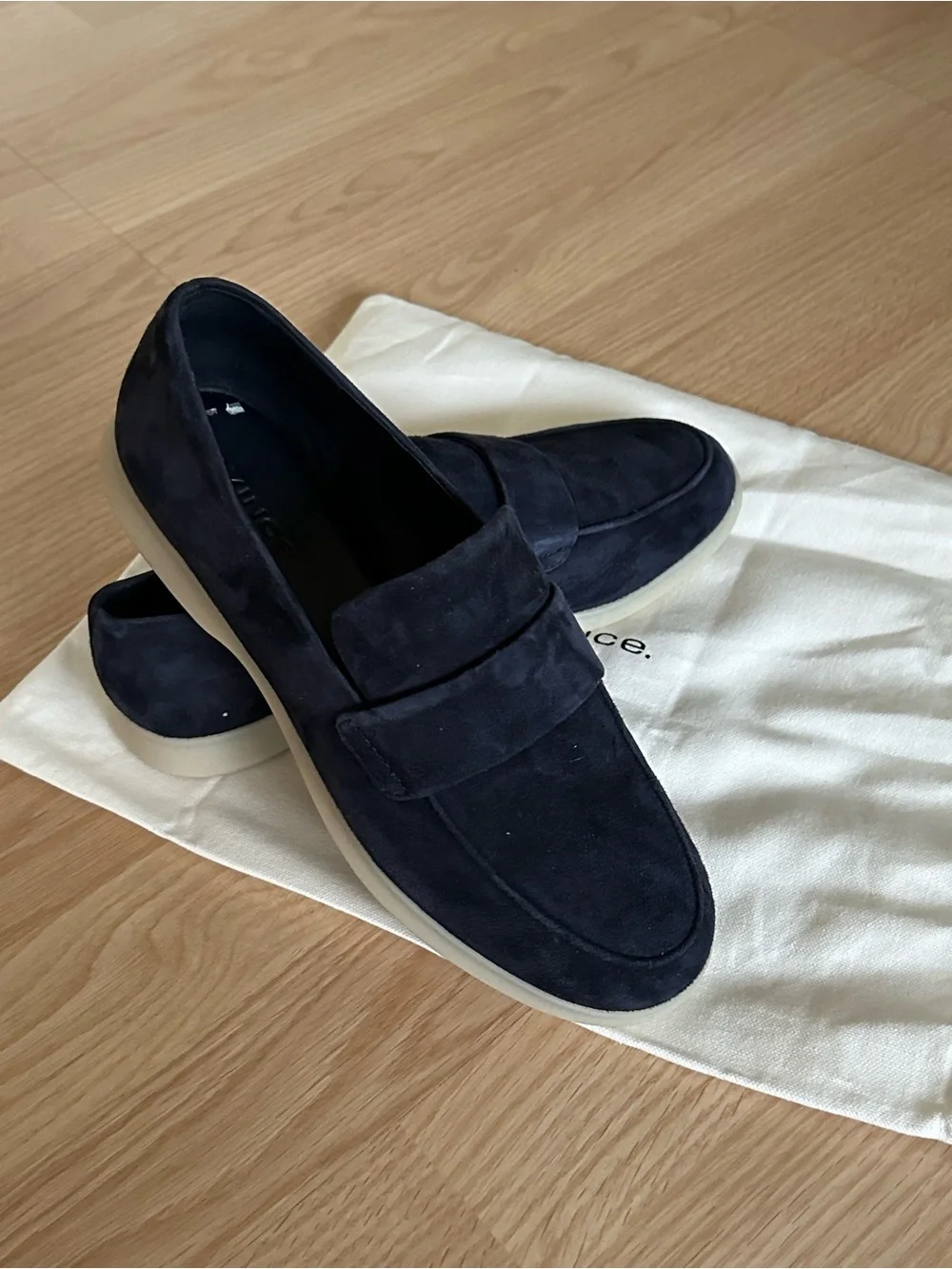 NEW Vince Navy Suede Penny Loafers Women’s Size 7.5 Slip-On Shoes